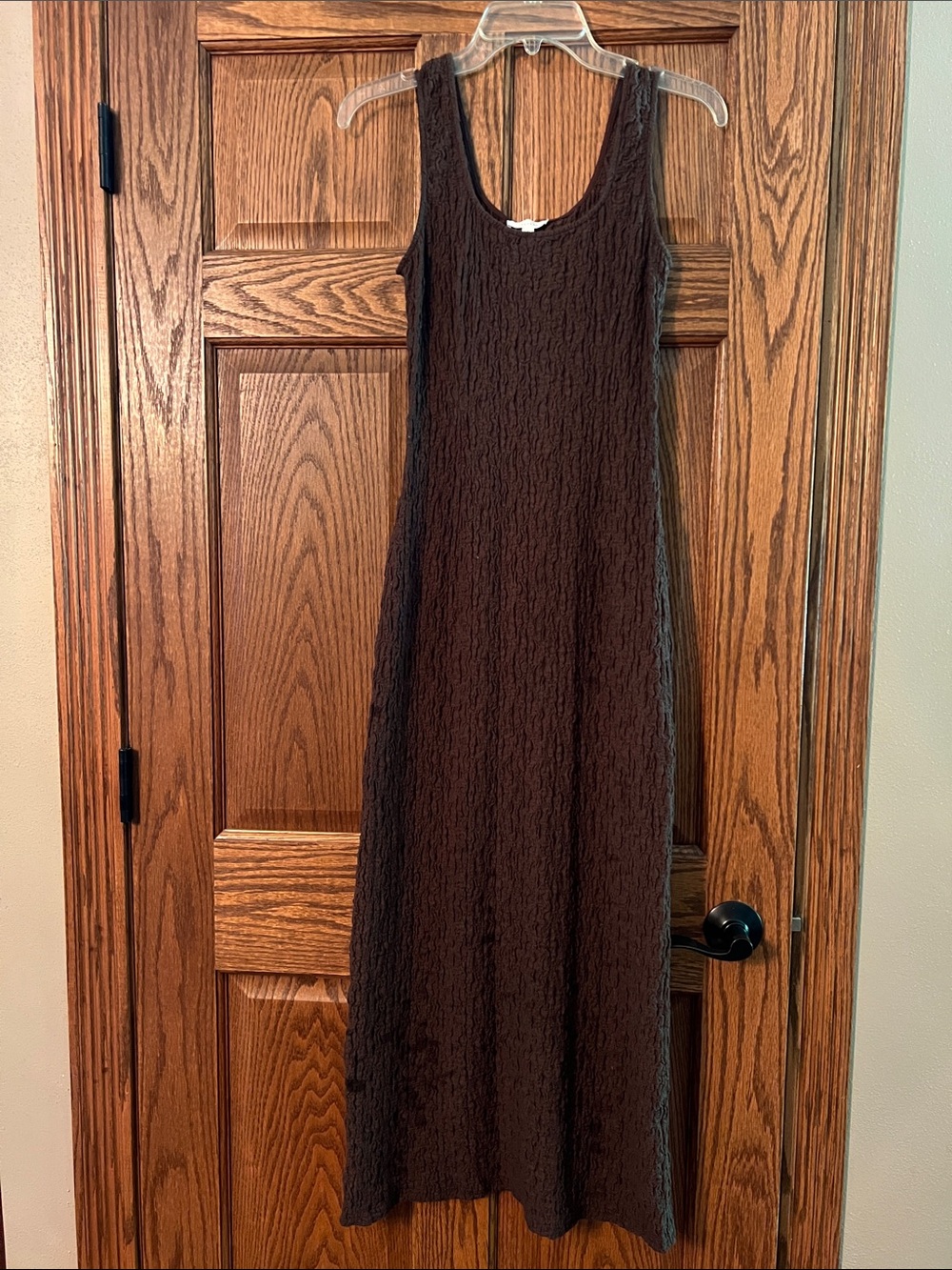 Sleeveless Scoop Neck Textured Maxi Dress -Brown